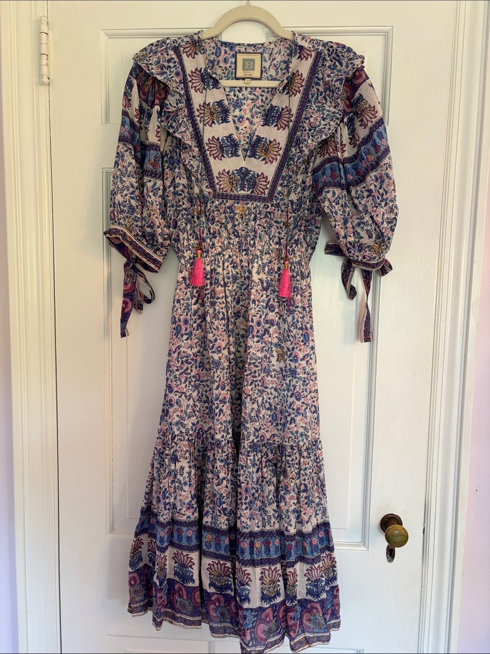 Bell Collection women’s dress size XS midi length blue purple and metallic gold